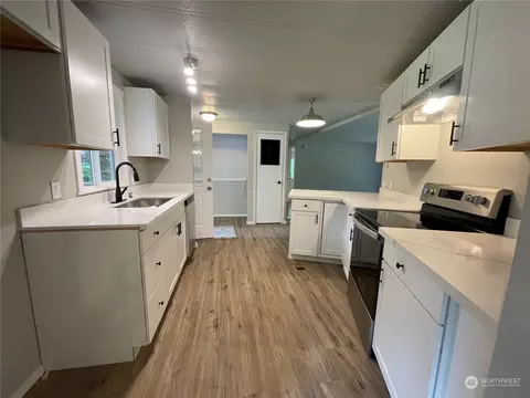 23520 41st Ave E, Spanaway, WA 98387 photo 12