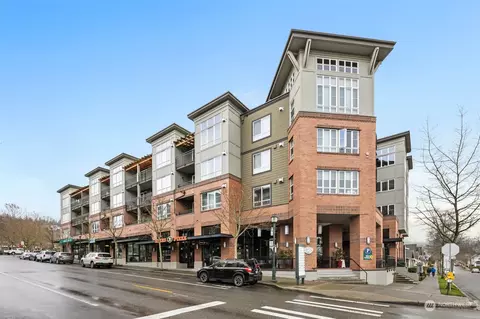 1840 25th Ave NE #414, Issaquah, WA 98029