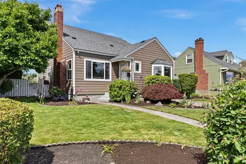 4821 N 8th St, Tacoma, WA 98406