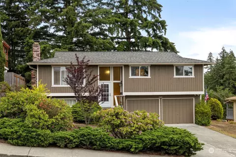 1309 Hollis St, Bremerton, WA 98310