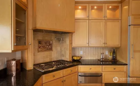 Kitchen - 481 Carriage Dr, Sequim, WA 98382 photo 2 of 5
