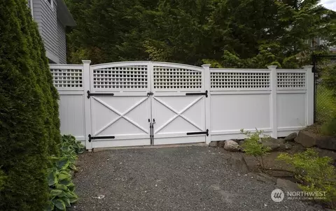 Exterior - 481 Carriage Dr, Sequim, WA 98382 photo 8 of 9