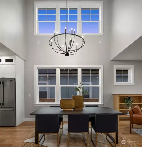 706 N 76th St, Seattle, WA 98103 photo 9