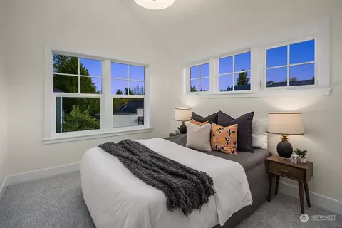 706 N 76th St, Seattle, WA 98103 photo 24