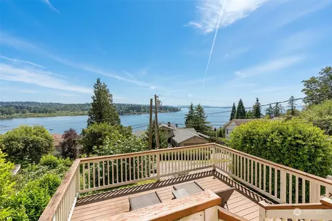 8839 NE 117th Pl, Kirkland, WA 98034