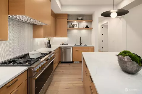 Kitchen - 9034 NE 178th St, Bothell, WA 98011 photo 2 of 4