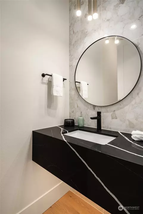 Bath - 9034 NE 178th St, Bothell, WA 98011 photo 5 of 5