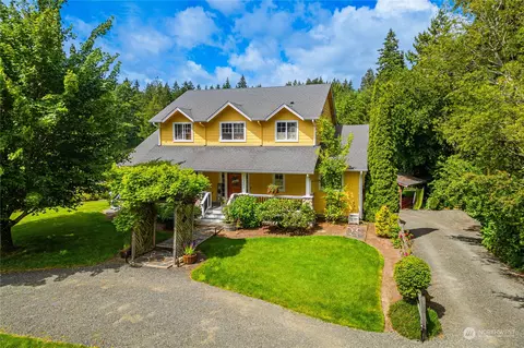 11301 Ogle Rd NE, Poulsbo, WA 98370