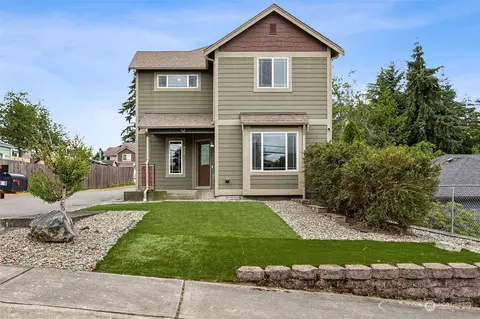 828 S 78th St, Tacoma, WA 98408