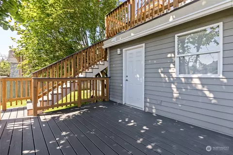 2001 Rockefeller Ave, Everett, WA 98201 photo 13