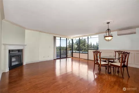 1910 Evergreen Park Dr SW #804, Olympia, WA 98502