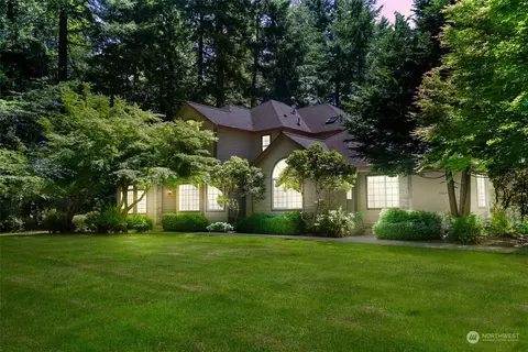 5925 Harmony Ln SW, Olympia, WA 98512