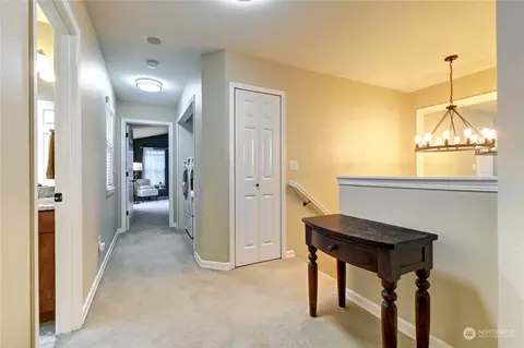 Entry Way - 2002 189th Pl SE, Bothell, WA 98012 photo 1 of 2