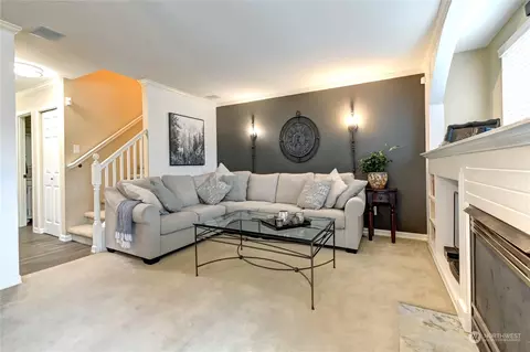 Living - 2002 189th Pl SE, Bothell, WA 98012 photo 1 of 1