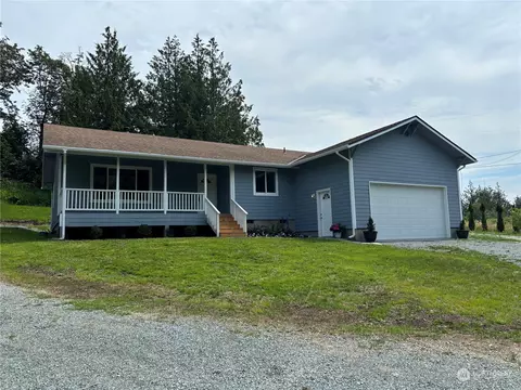 12761 E Lake Dr, Clear Lake, WA 98235