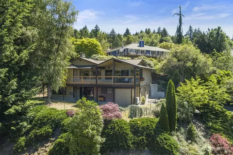 18082 10th Pl NE, Poulsbo, WA 98370