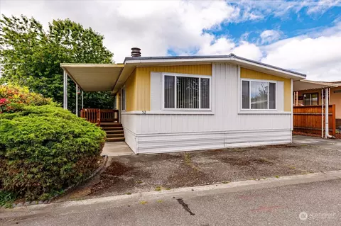 225 NErnst #52, Oak Harbor, WA 98277