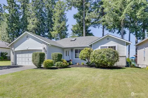 18510 Newport Dr, Arlington, WA 98223