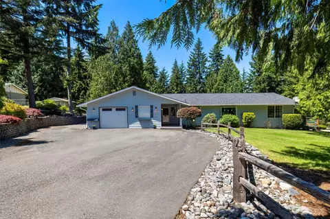 10245 Estate Ln SE, Olalla, WA 98359