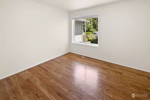 Bedroom - 12418 52nd Dr SE, Everett, WA 98208 photo 3 of 4