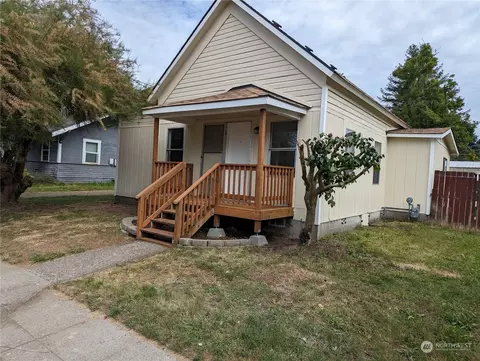 415 E Main St, Centralia, WA 98531