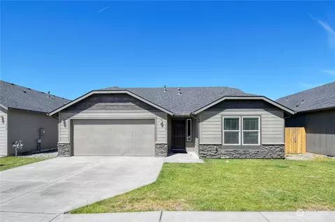1420 SW Greeley St, College Place, WA 99324