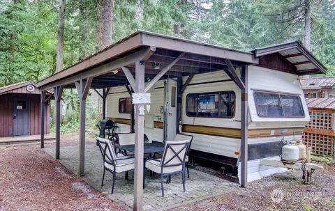 148 3 Big River Blvd E, Deming, WA 98244