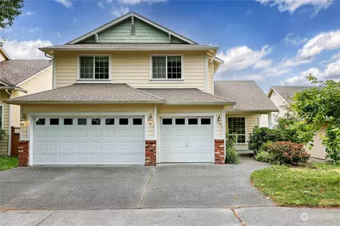3012 NE Loyola St, Bremerton, WA 98311