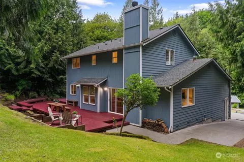 7007 Happy Hollow Rd, Stanwood, WA 98292