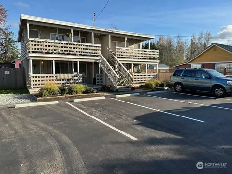 7687 Francis Ln #1-4, Blaine, WA 98230