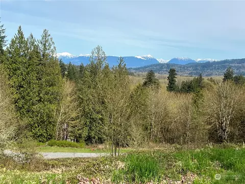 14218 High Bridge Rd, Monroe, WA 98272