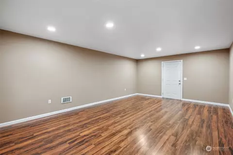 1905 7th Ave, Longview, WA 98632 photo 29