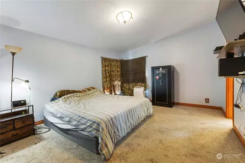 615 310th St E, Roy, WA 98580 photo 13