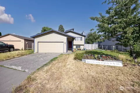 130 Lamb Ct NW, Milton Freewater, OR 97862