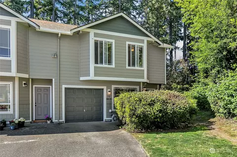 1126 110th St E #39, Tacoma, WA 98445