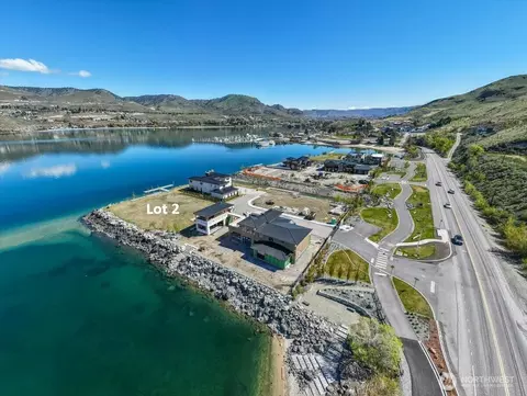 102 Burbot Ln, Chelan, WA 98816
