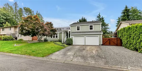 16021 SE 167th Pl, Renton, WA 98058