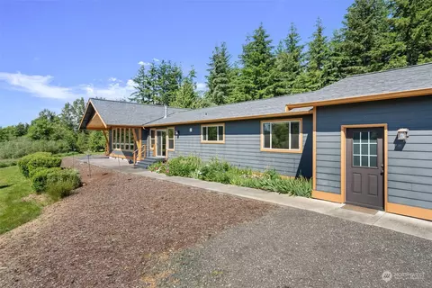 Exterior - 6608 Everson Goshen Rd, Everson, WA 98247 photo 7 of 9