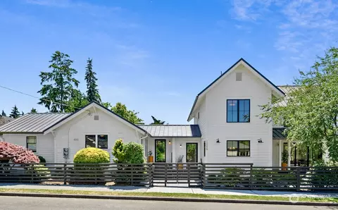 1205 NE 91st St, Seattle, WA 98115