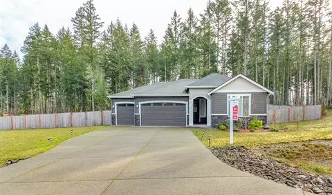 8317 52nd Ave NE, Lacey, WA 98516