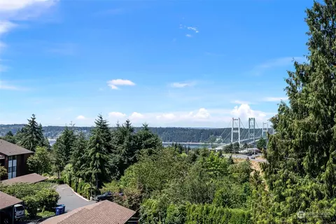 7317 N Skyview Ln #L303, Tacoma, WA 98406