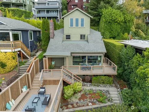 2246 12th Ave W, Seattle, WA 98119