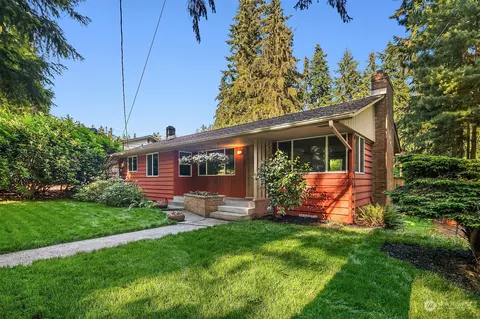 18108 Dayton Ave N, Shoreline, WA 98133