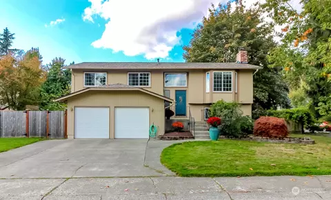 17309 161st Ave SE, Renton, WA 98058