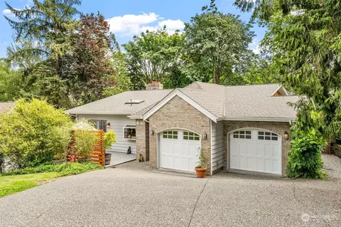 3604 76th Pl SE, Mercer Island, WA 98040
