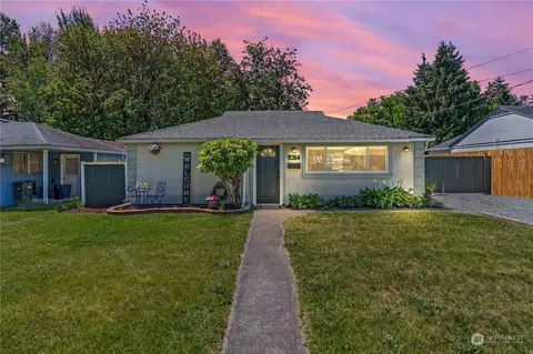 5314 108th Avenue Ct E, Puyallup, WA 98372