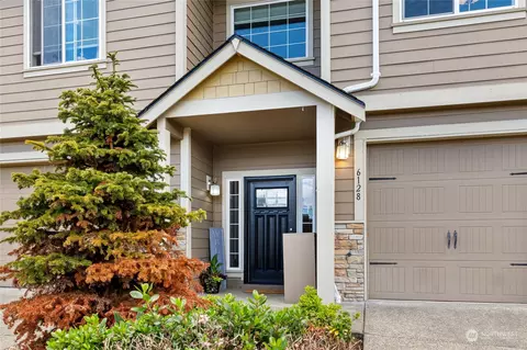 6128 Alexander Pl SE, Auburn, WA 98092