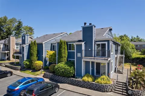 2617 S 272nd St #14, Kent, WA 98032