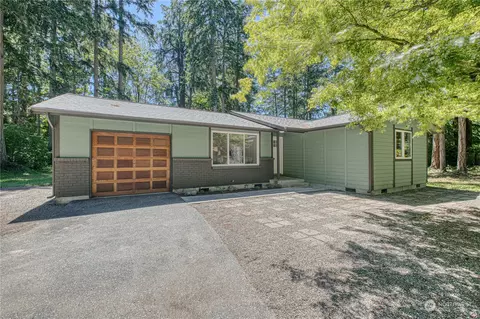 758 Island Blvd, Fox Island, WA 98333