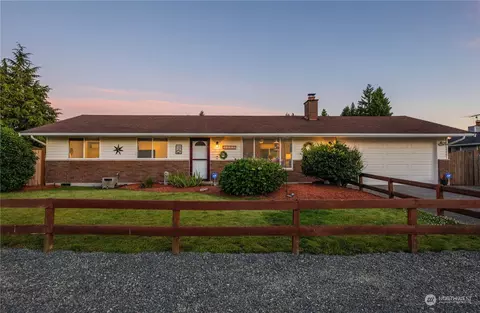 4222 125th Pl NE, Marysville, WA 98271